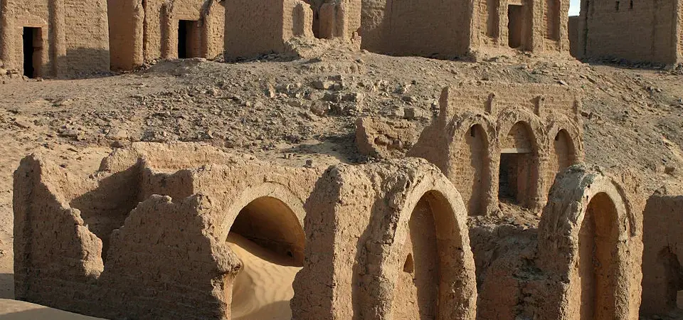 Dakhla Oasis and Kharga Oasis (2)