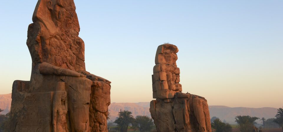 Valley of the Kings Memnon Colossi & Hatshepsut Temple (6)