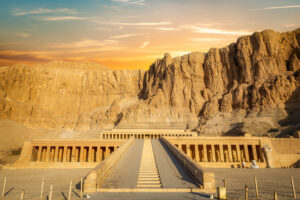 Valley of the Kings Memnon Colossi & Hatshepsut Temple